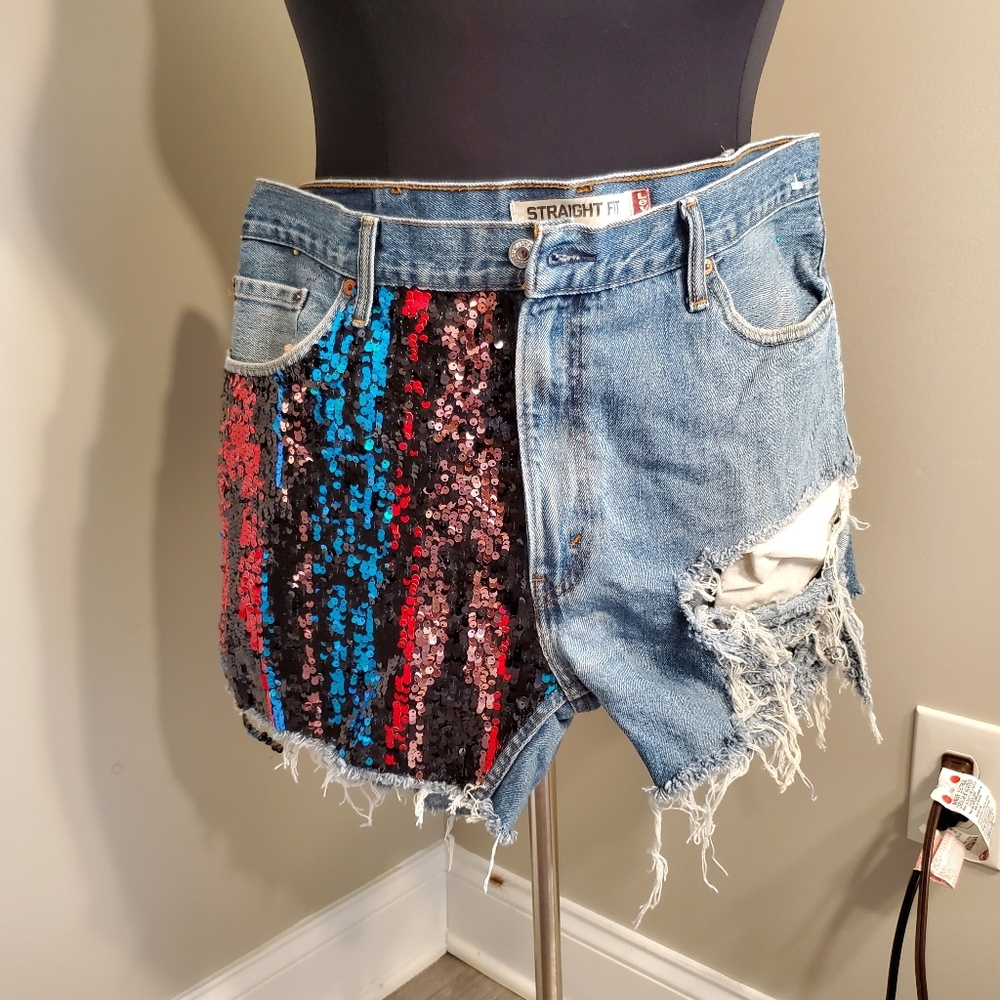Jean and sequence shorts
